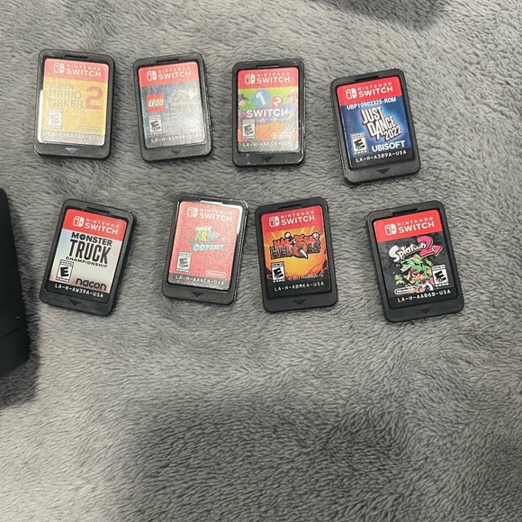 Nintendo Switch with 8 games. Banned. - Picture 9 of 9